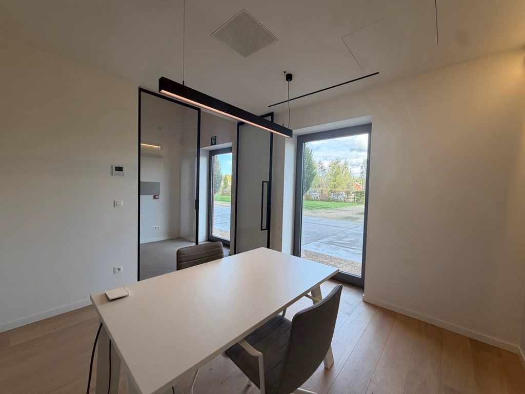 À VENDRE BUREAUX  HERENT
