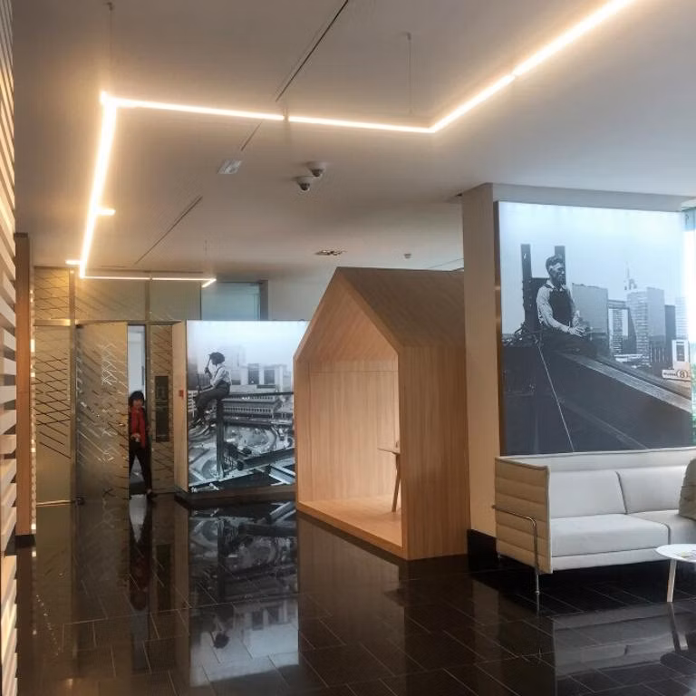 A LOUER - BUREAUX - BRUXELLES