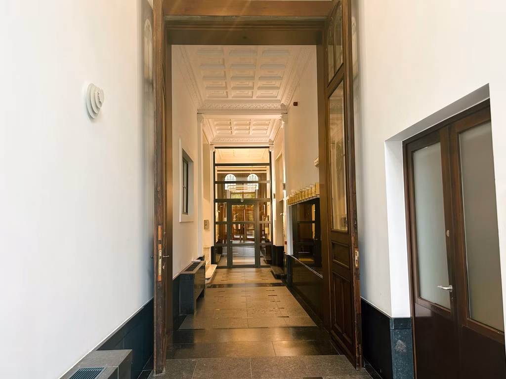 Bureau à louer <br> Ixelles