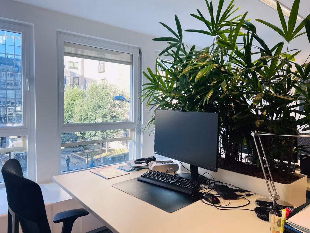 BUREAUX A LOUER - PLUG & PLAY