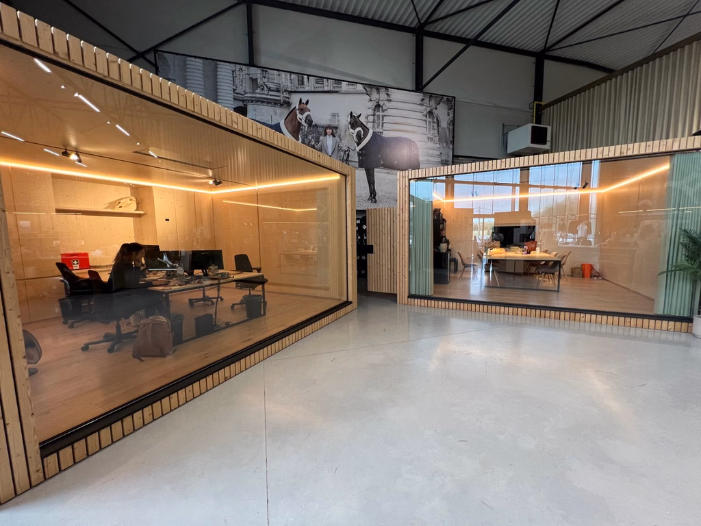A LOUER - P.A.E Naninne - entrepôt/showroom