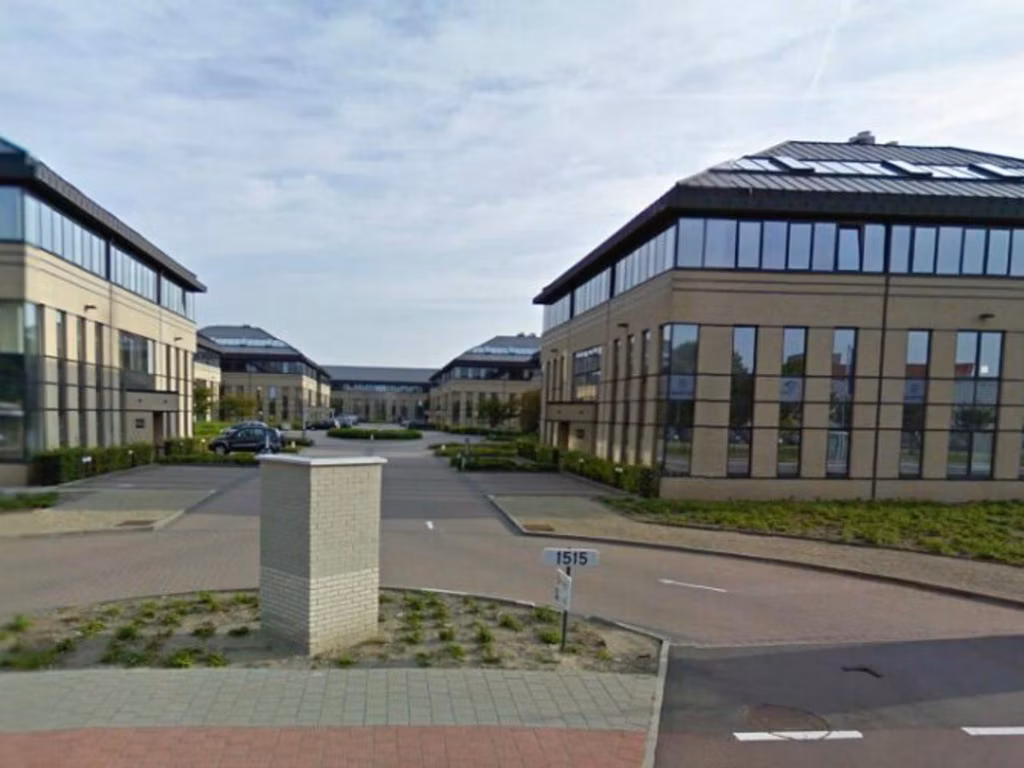 GREENHILL CAMPUS - 352/1204