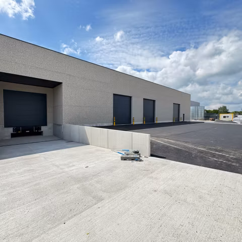 Industrieel gebouw te huur <br> Verviers