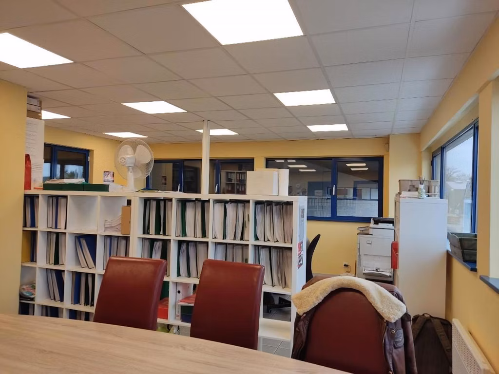 Industriel à louer <br> Kapellen