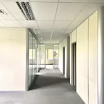 A LOUER - IMMEUBLE DE BUREAUX -  ZAVENTEM 3.000 EURO / MOIS - MULTIPLES POSSIBILITES