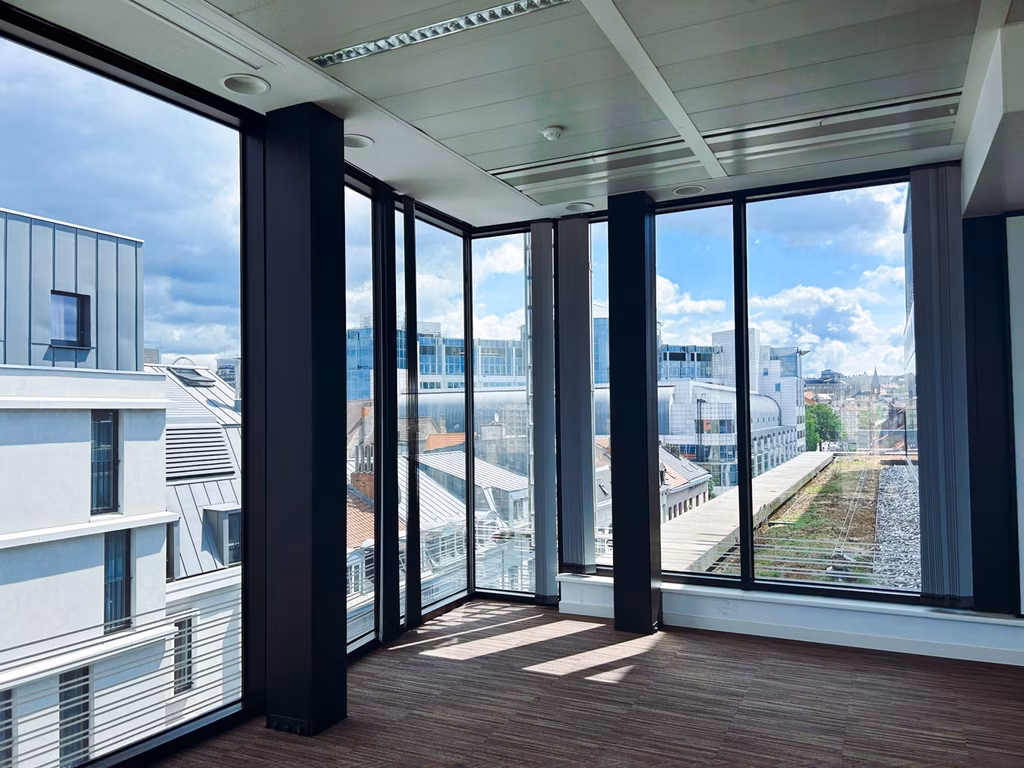 TO LET - OFFICES - BRUSSELS
