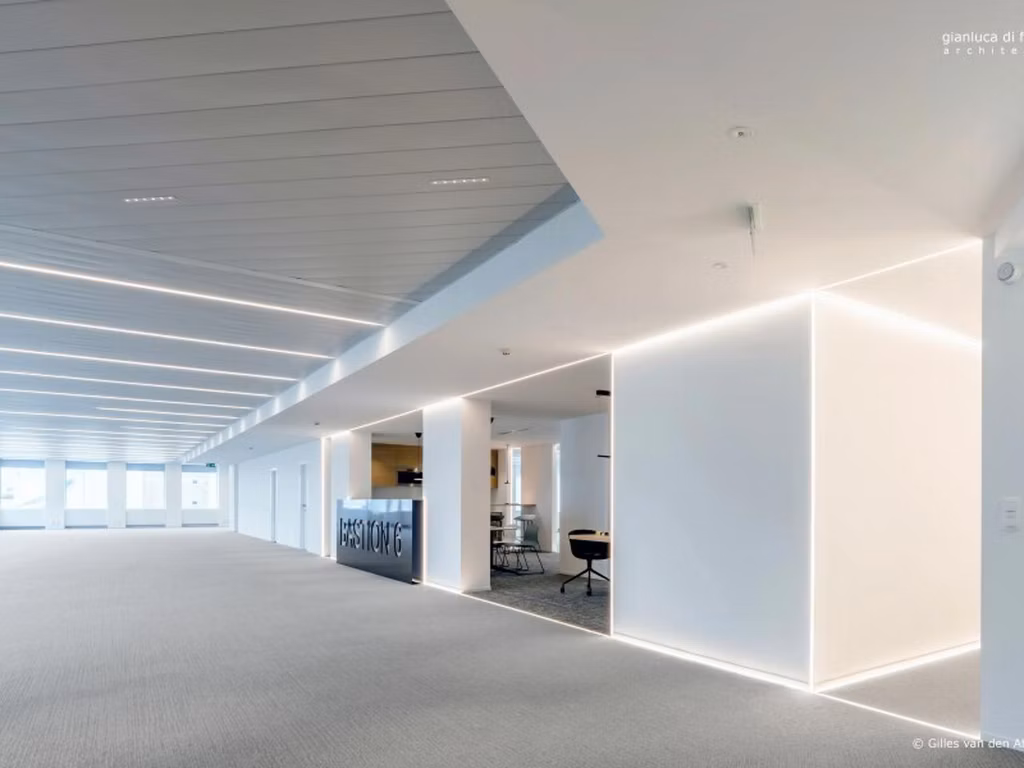 CHAMP DE MARS 5 / BASTION TOWER