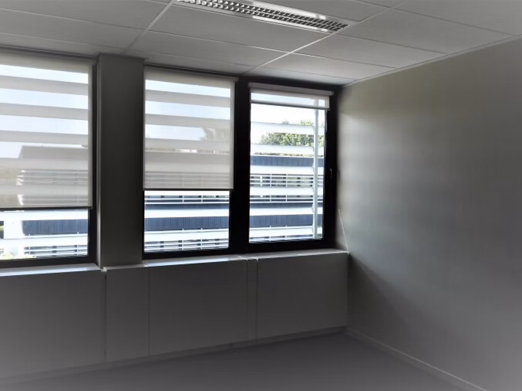 TE HUUR - KANTOREN  + POLYVALENTE RUIMTE - ZAVENTEM