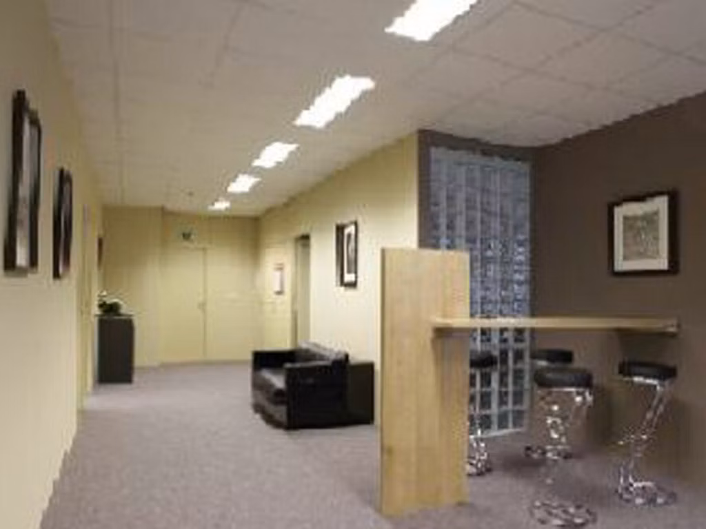 A LOUER - BUREAUX - HOEILAART