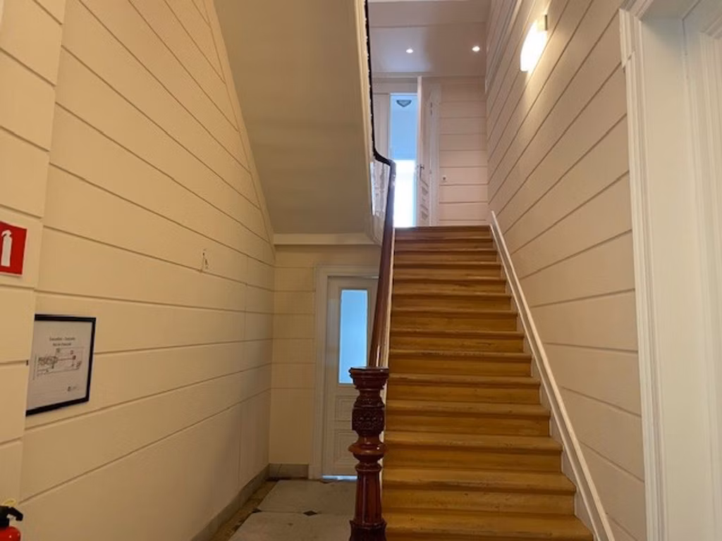 POINCARE 61 - B+E - 352/1213