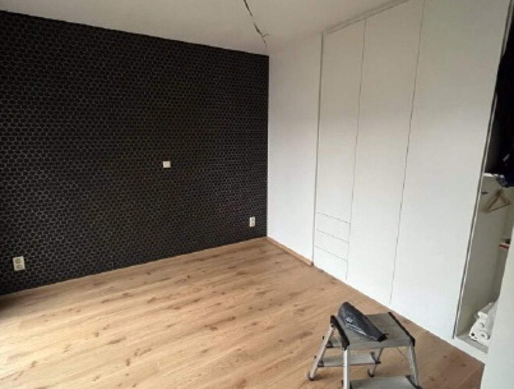 A VENDRE - P.A.E Tournai Ouest 1 - Immeuble industriel