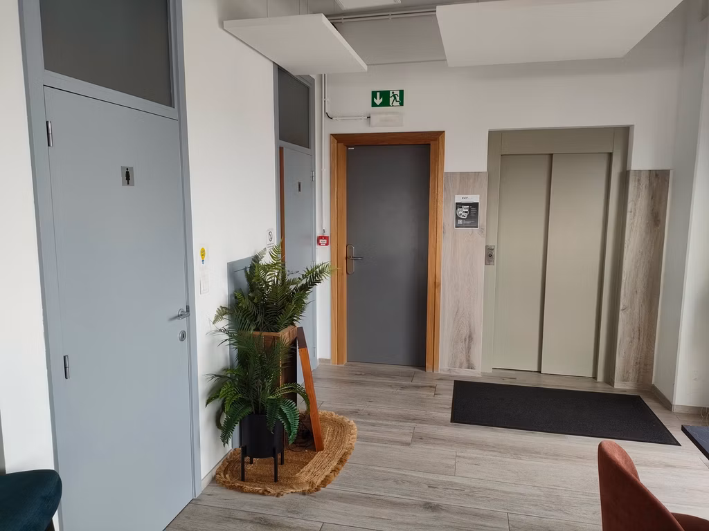 Bureau à louer <br> Machelen