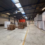 TE HUUR BEDRIJFSGEBOUW MECHELEN