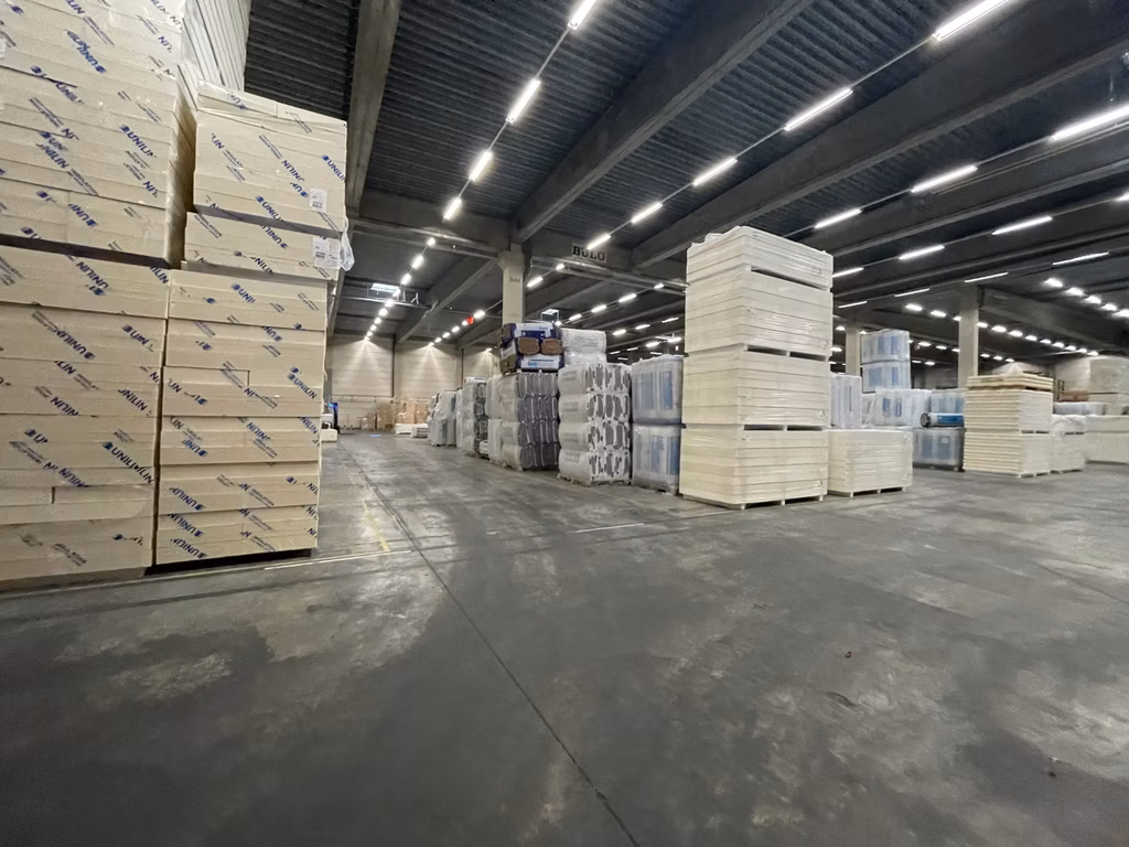 FOR RENT WAREHOUSE WITH OFFICES IN MECHELEN