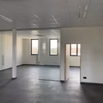 A LOUER - BUREAUX + ESPACE POLIVALENT - DROGENBOS