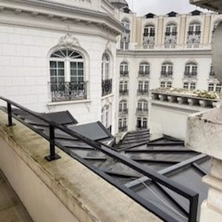 LOUISE 81 - B - 352/3455