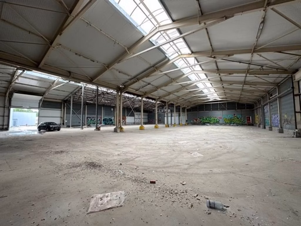 A LOUER - P.A.E Seneffe-Manage - Entrepôt