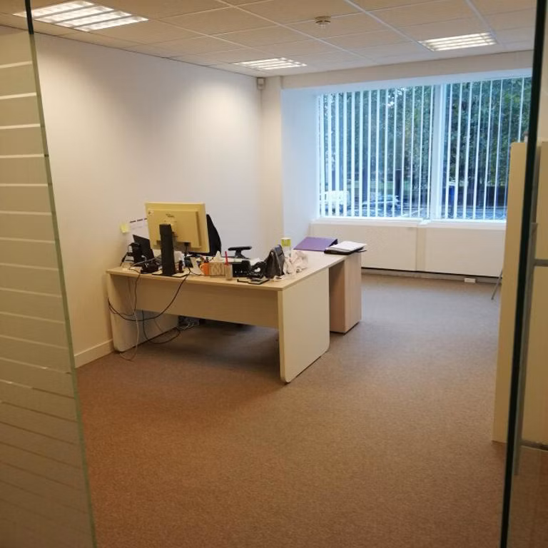 A LOUER - BUREAUX - BRUXELLES