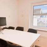 Bureaux avec cour a louer 