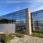 Rare commercial property with showroom, warehouse & office
