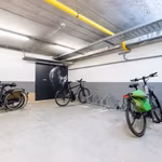 Bureaux entièrement rénovés + Prix compétitifs !!! Appelez-nous