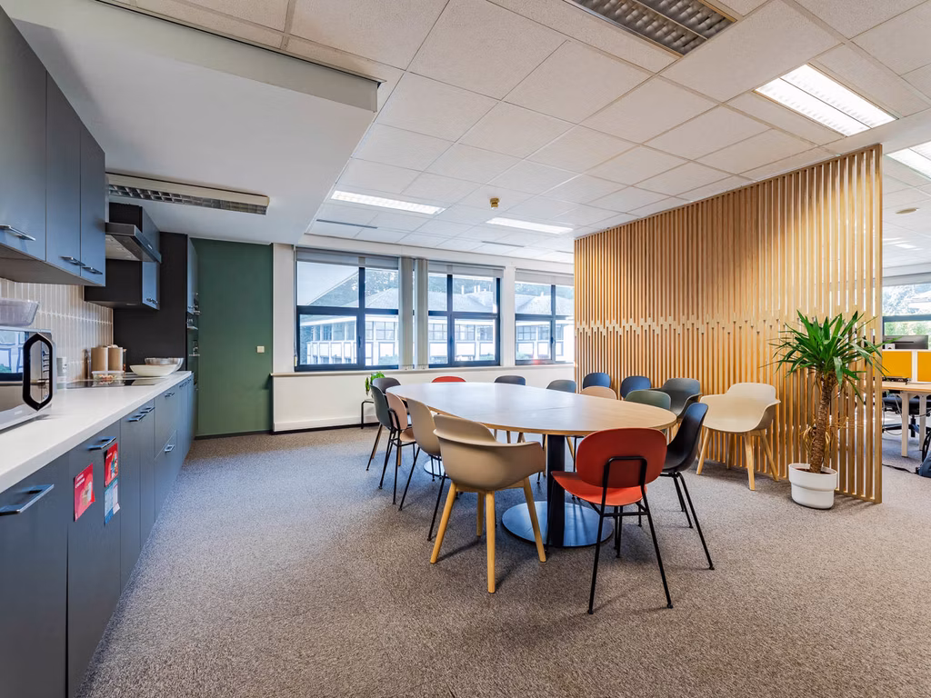 A LOUER - BUREAUX - HOEILAART