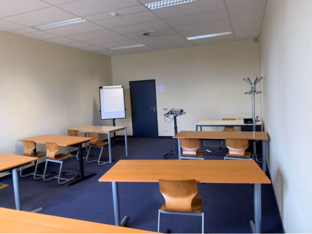 TE HUUR KANTORENT TE GEEL