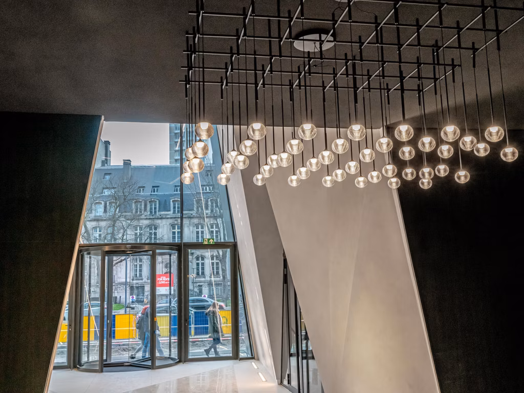 TO LET - OFFICES - BRUSSELS