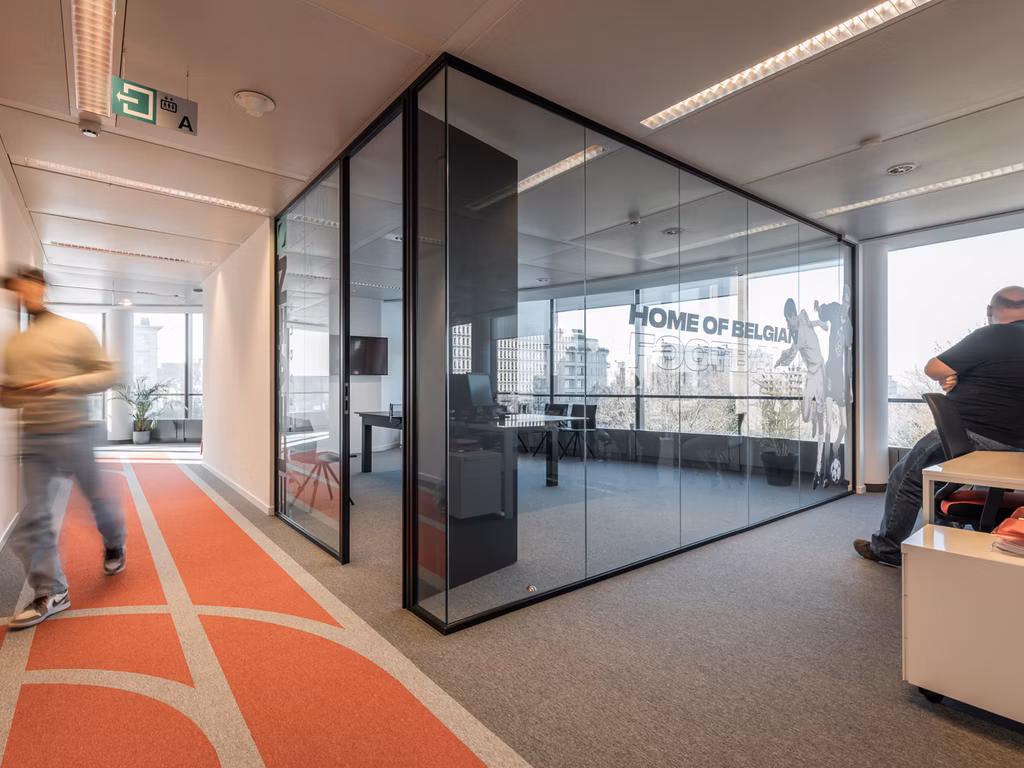 TE HUUR - KANTOREN - BRUSSEL 