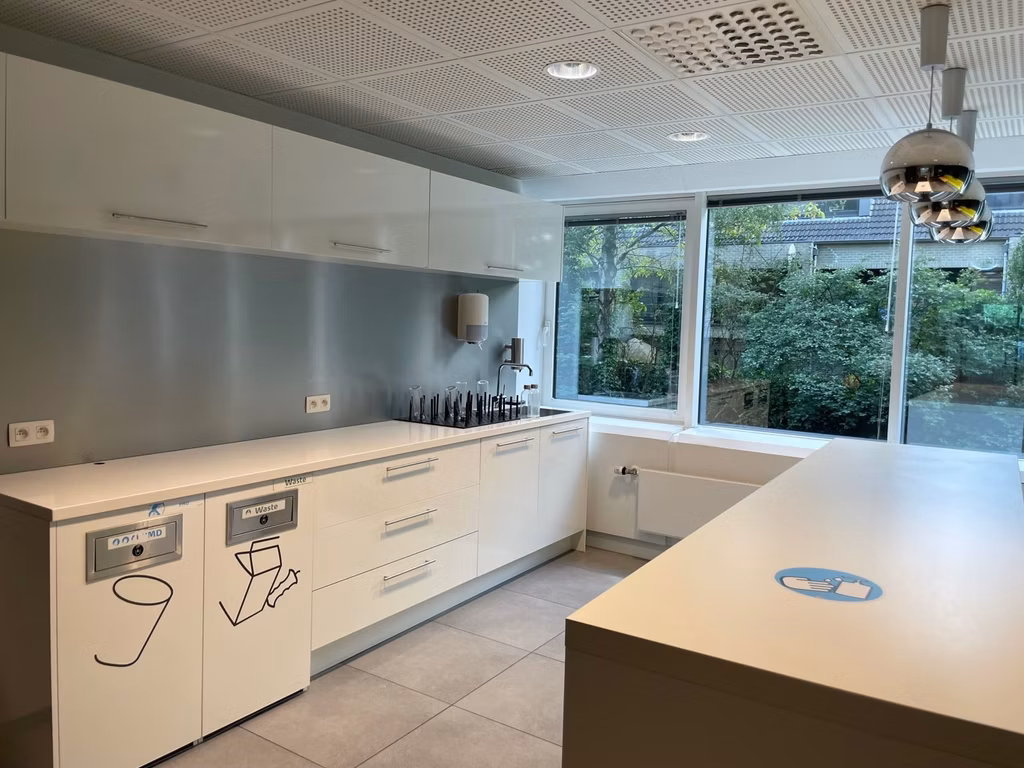 TE HUUR - KANTOREN - STROMBEEK - BEVER