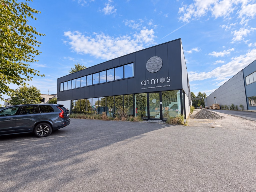 Multifunctional commercial property for rent