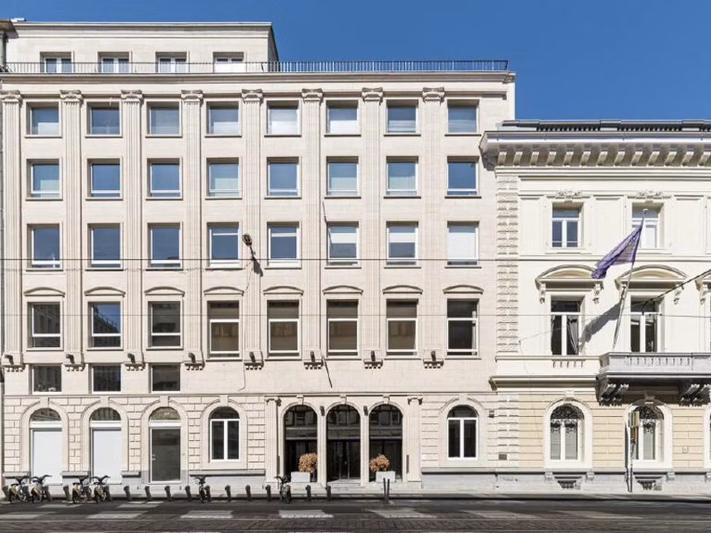 ROYALE 144-146 - B - 352/0373