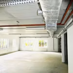 A LOUER - IMMEUBLE DE BUREAUX -  ZAVENTEM 3.000 EURO / MOIS - MULTIPLES POSSIBILITES