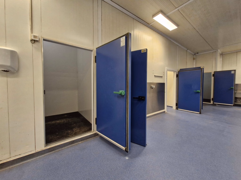 À vendre : Bâtiment industriel 825m² - Bruxelles & Zaventem