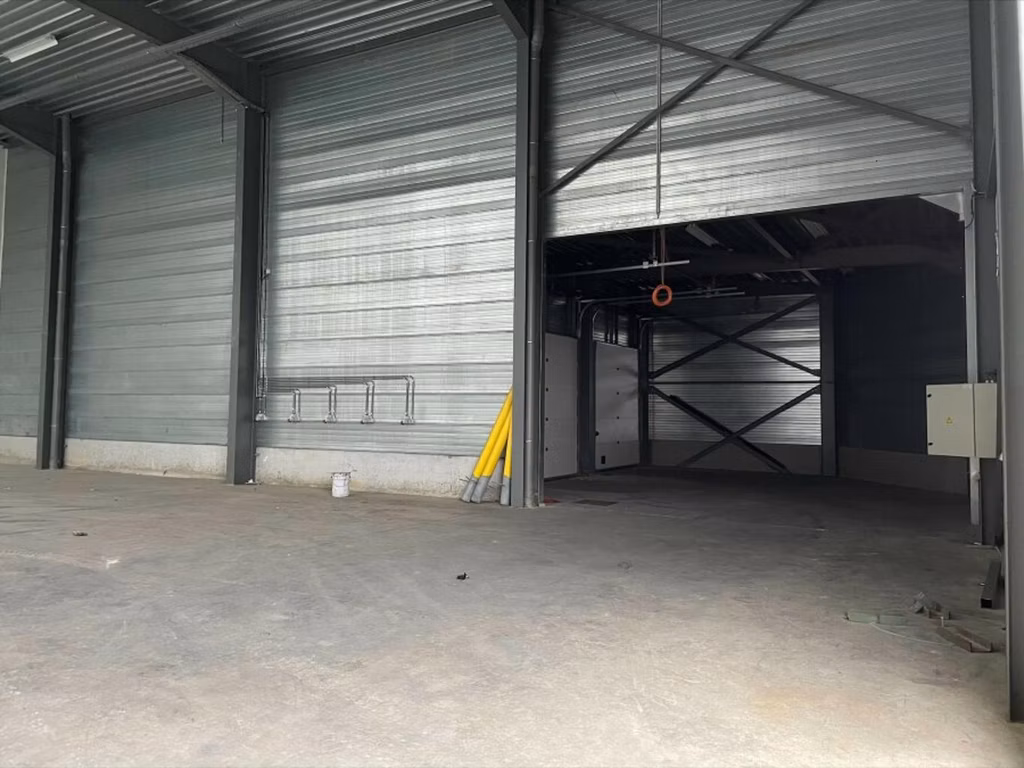 INDUSTRIEPARK 36A - E - 352/2000