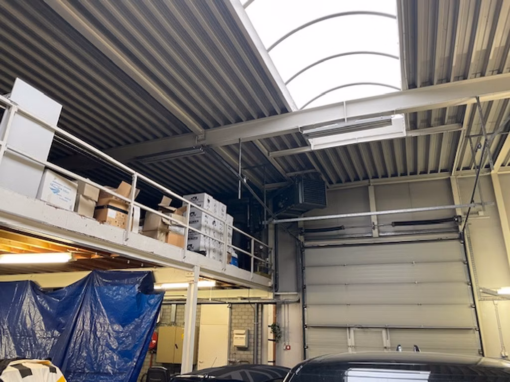 IMMEUBLE DE BUREAUX + ENTREPOT - A LOUER - ZAVENTEM