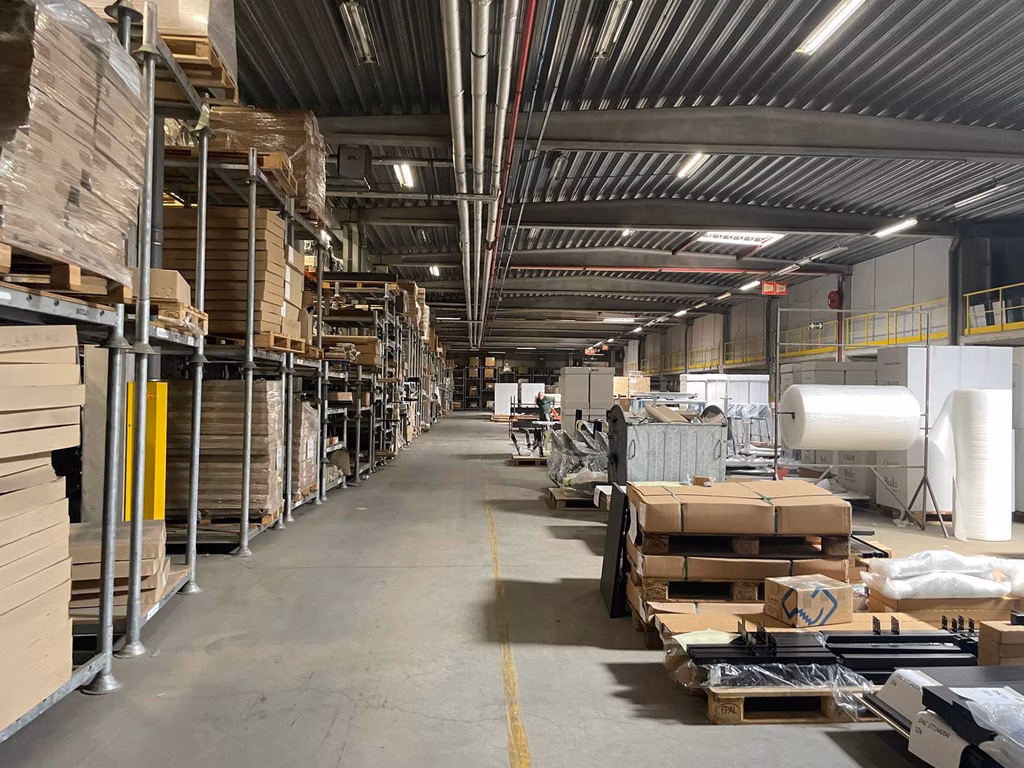 TE HUUR OPSLAGRUIMTE MECHELEN