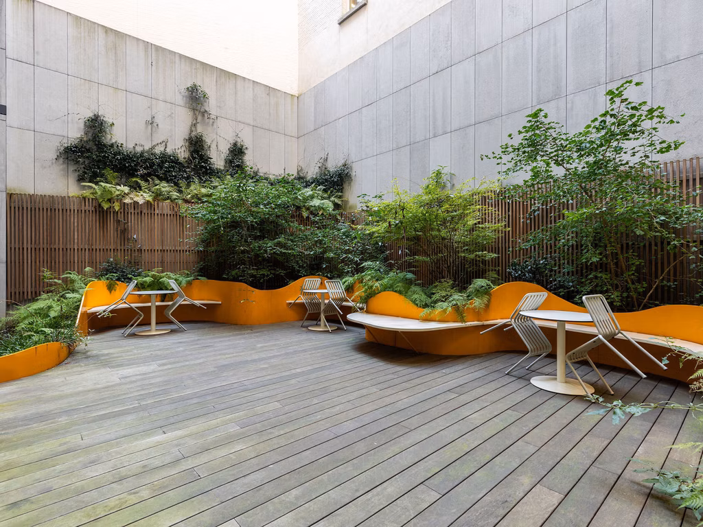 TO LET - OFFICES - CENTER OF BRUSSELS