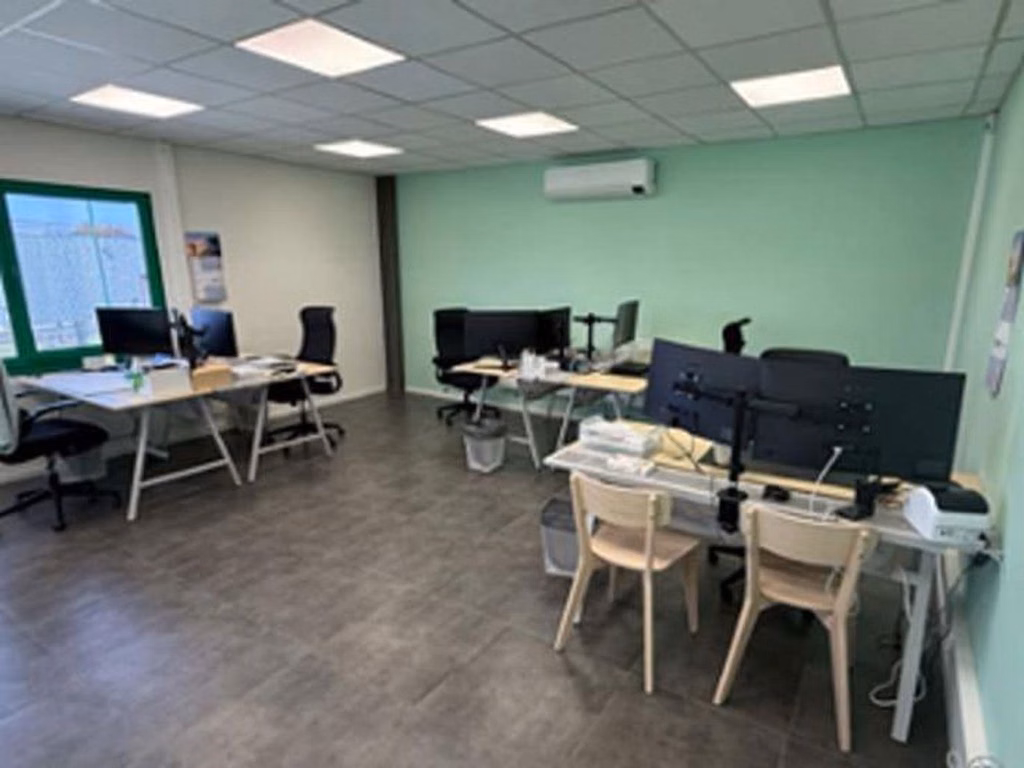 A VENDRE - P.A.E Fleurus-Martinrou - immeuble industriel
