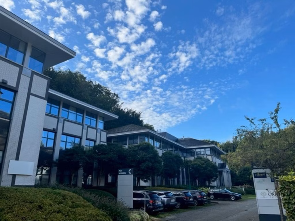 TE HUUR - HOEILAART - KANTOREN