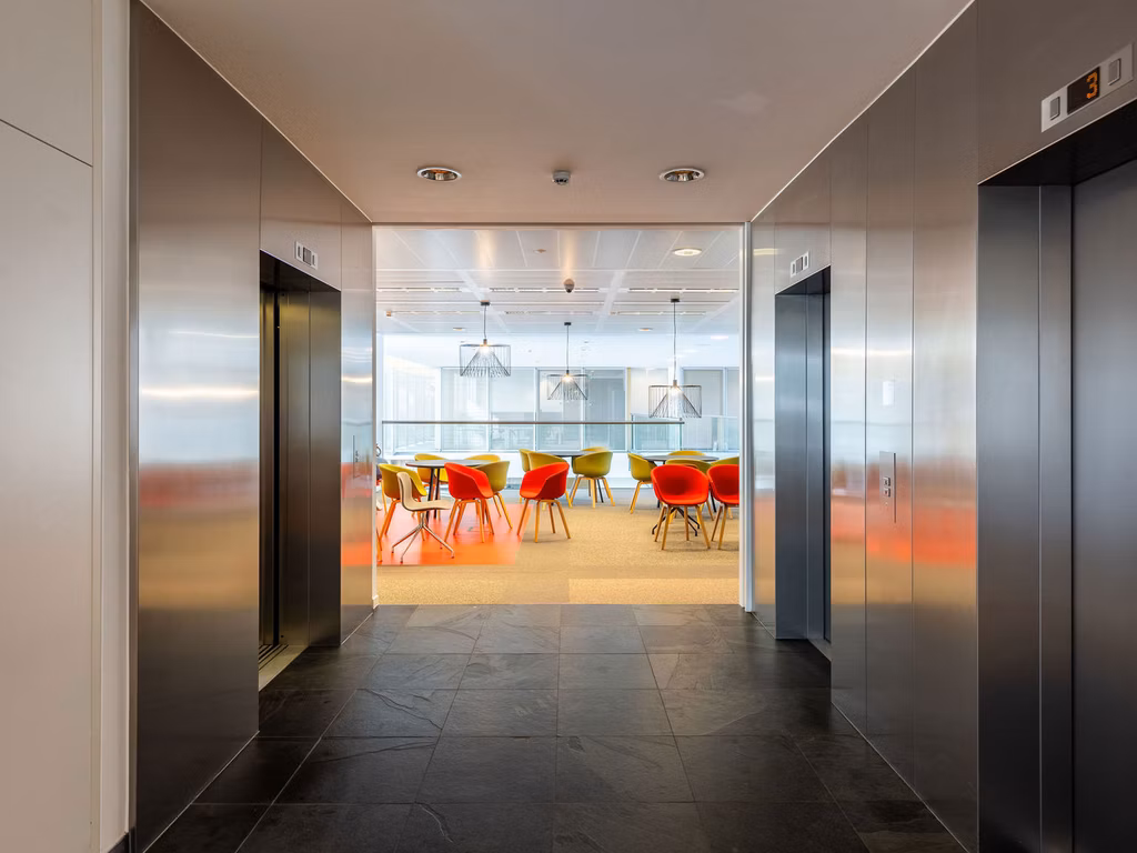 TELECOM 5-7 - The lighthouse - B - 352/2009