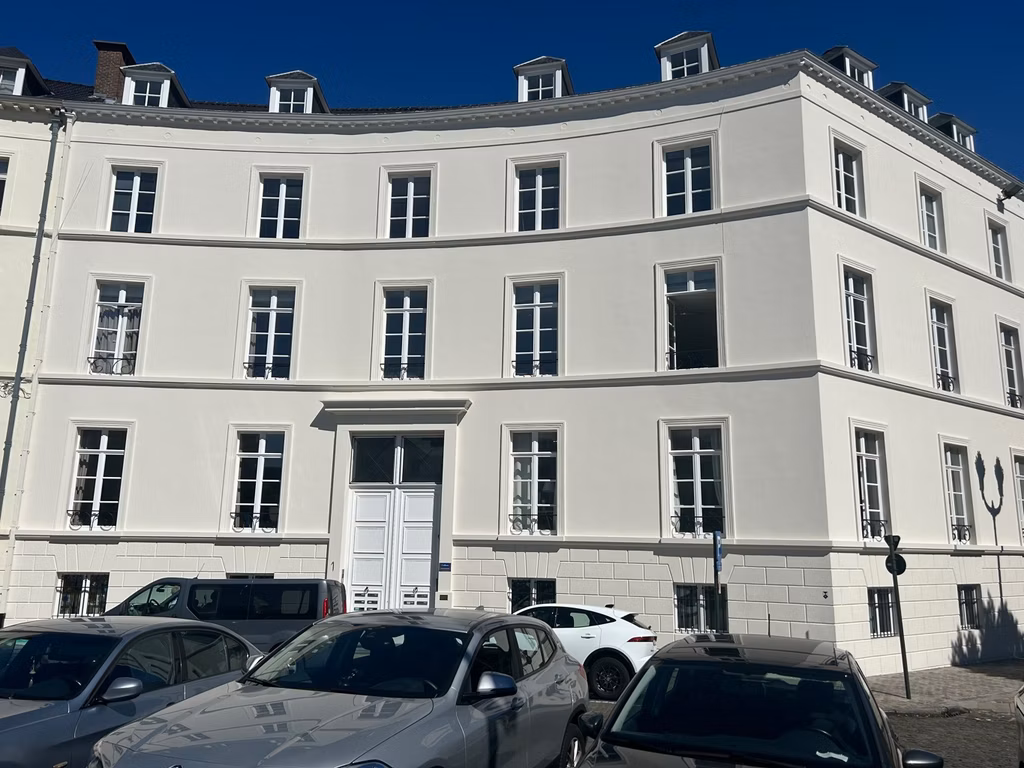  A LOUER - BUREAUX - BRUXELLES 