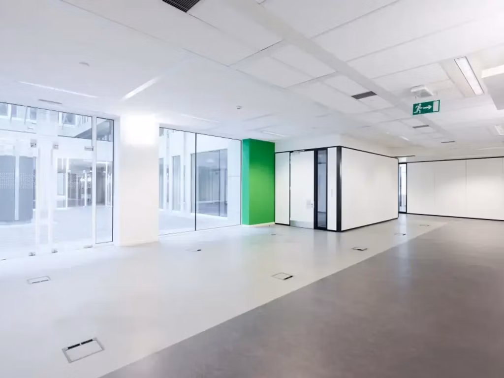 ROYAL CENTER  - B0.01 + B0.02 + B0.03 + 1ST FLOOR