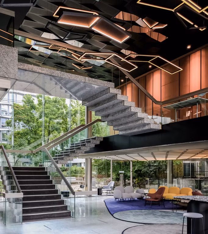 ARTS 56 - B - 352/0995