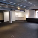 A LOUER - BUREAUX - QUARTIER LEOPOLD