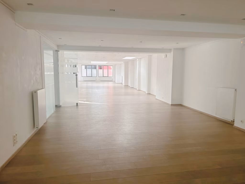 Bureau à louer <br> Ixelles
