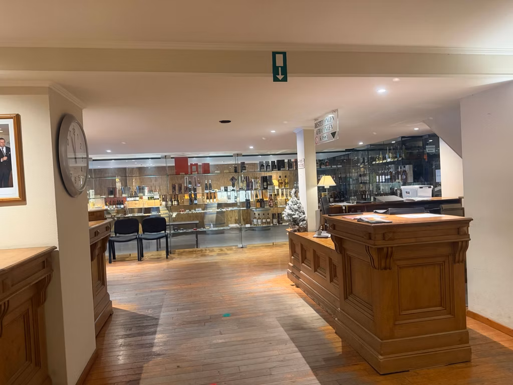 BISSCHOPPENHOFLAAN 575 - 577