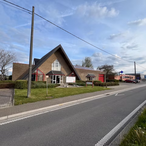 Polyvalent building for rent <br> Charleroi