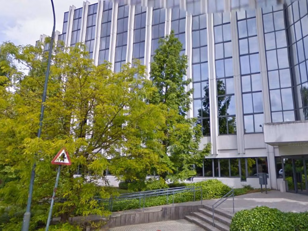 TE HUUR - KANTOREN - STROMBEEK 