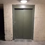 À LOUER – Bureaux & espaces polyvalents à Anderlecht (Poincaré 61)